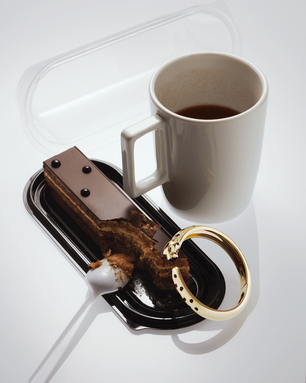 CR FASHION BOOK - Set Design by ANNA PIASEK